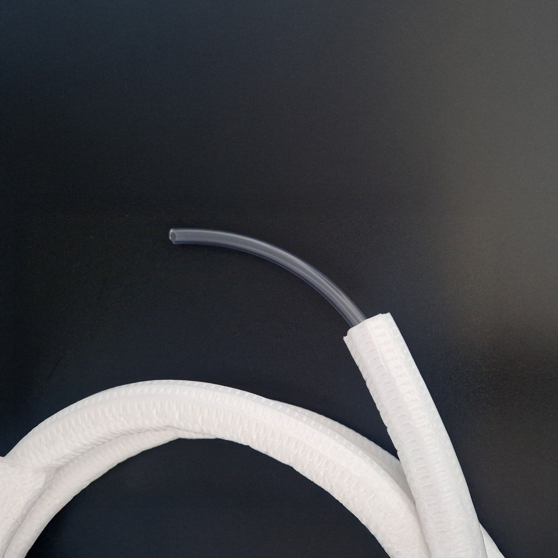 Insulating sheath for water pipe / Drink car or Simulator