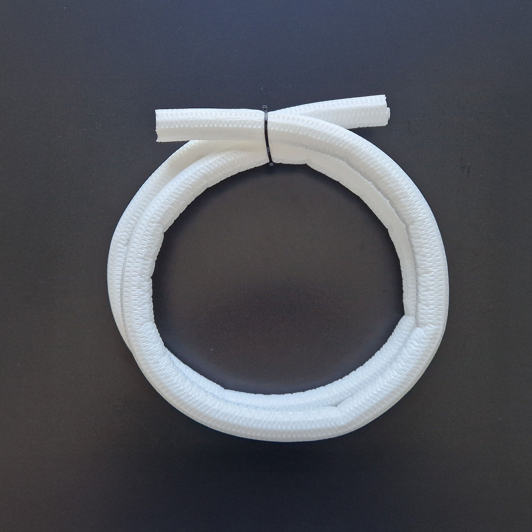 Insulating sheath for water pipe / Drink car or Simulator